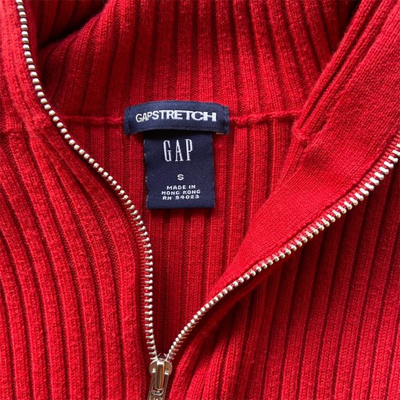 GAP Pullover Sweater - Picture 4 of 5